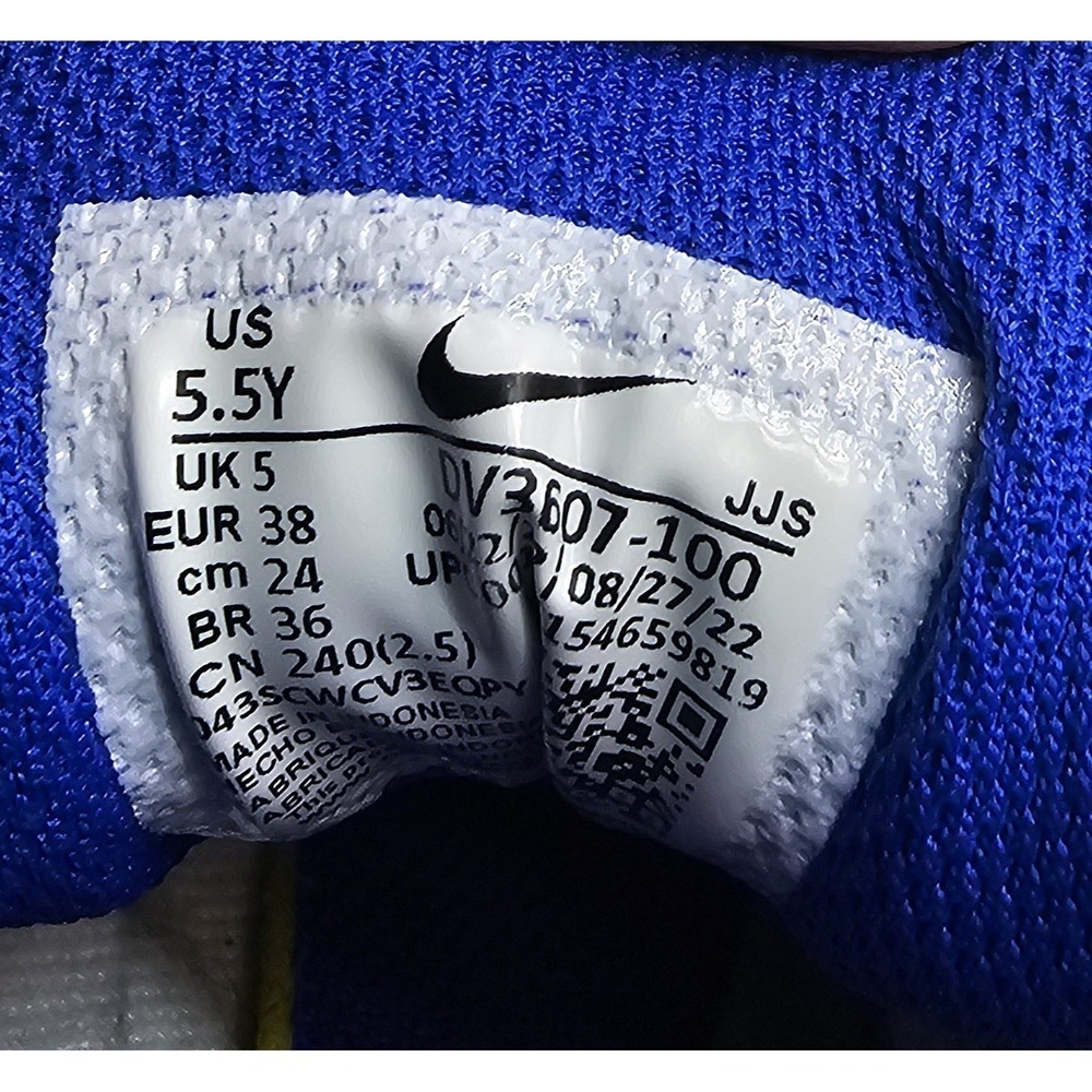 Nike Air Max 90 LTR White Racer Blue Light Bone DV3607-100 Size 5.5Y Youth - Picture 10 of 11